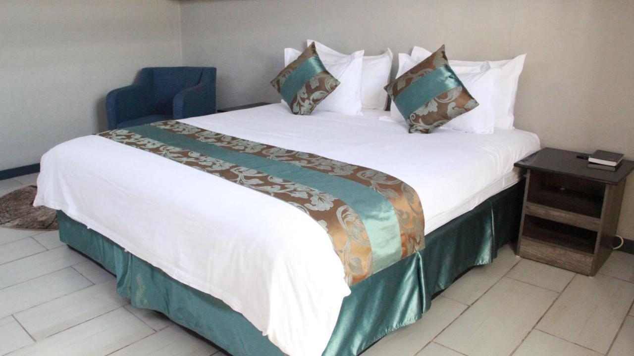 Urban Bliss Hotel Kabwe Eksteriør bilde