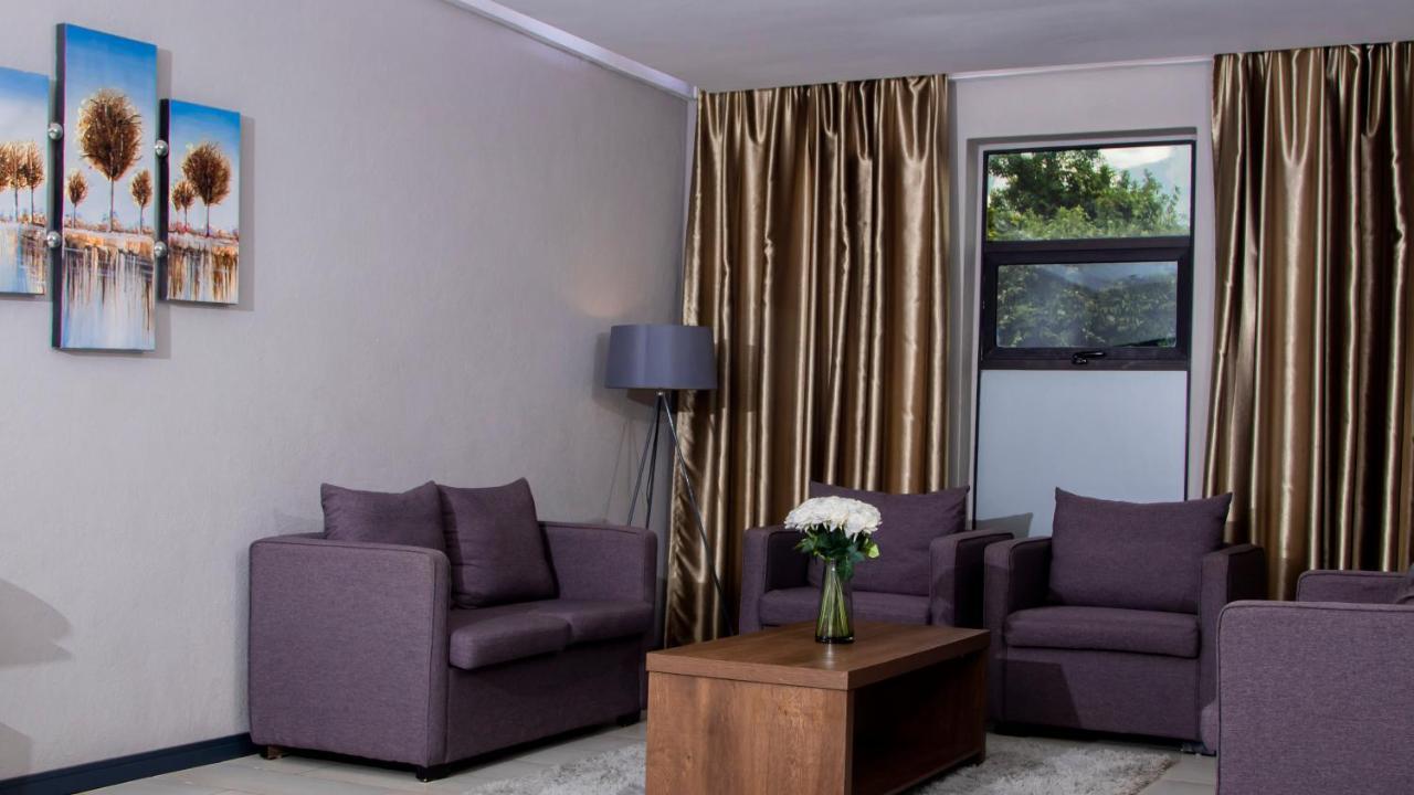 Urban Bliss Hotel Kabwe Eksteriør bilde